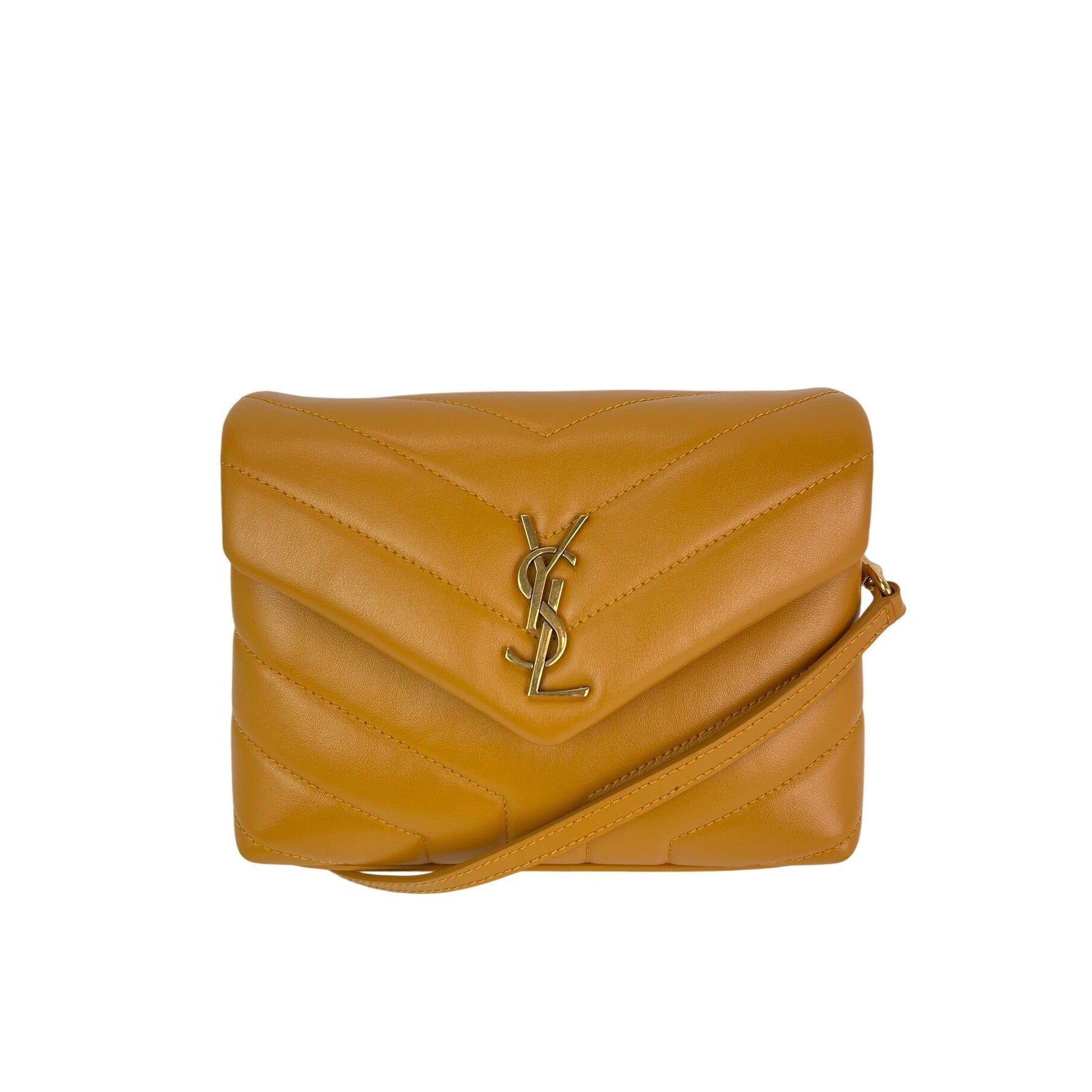 Túi đeo chéo Loulou màu vàng bằng da bê chần bông Saint Laurent