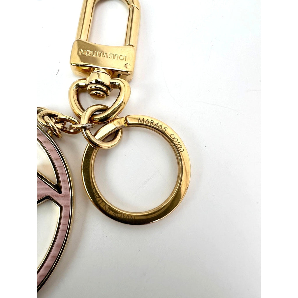 Móc khóa hình tròn Louis Vuitton LV