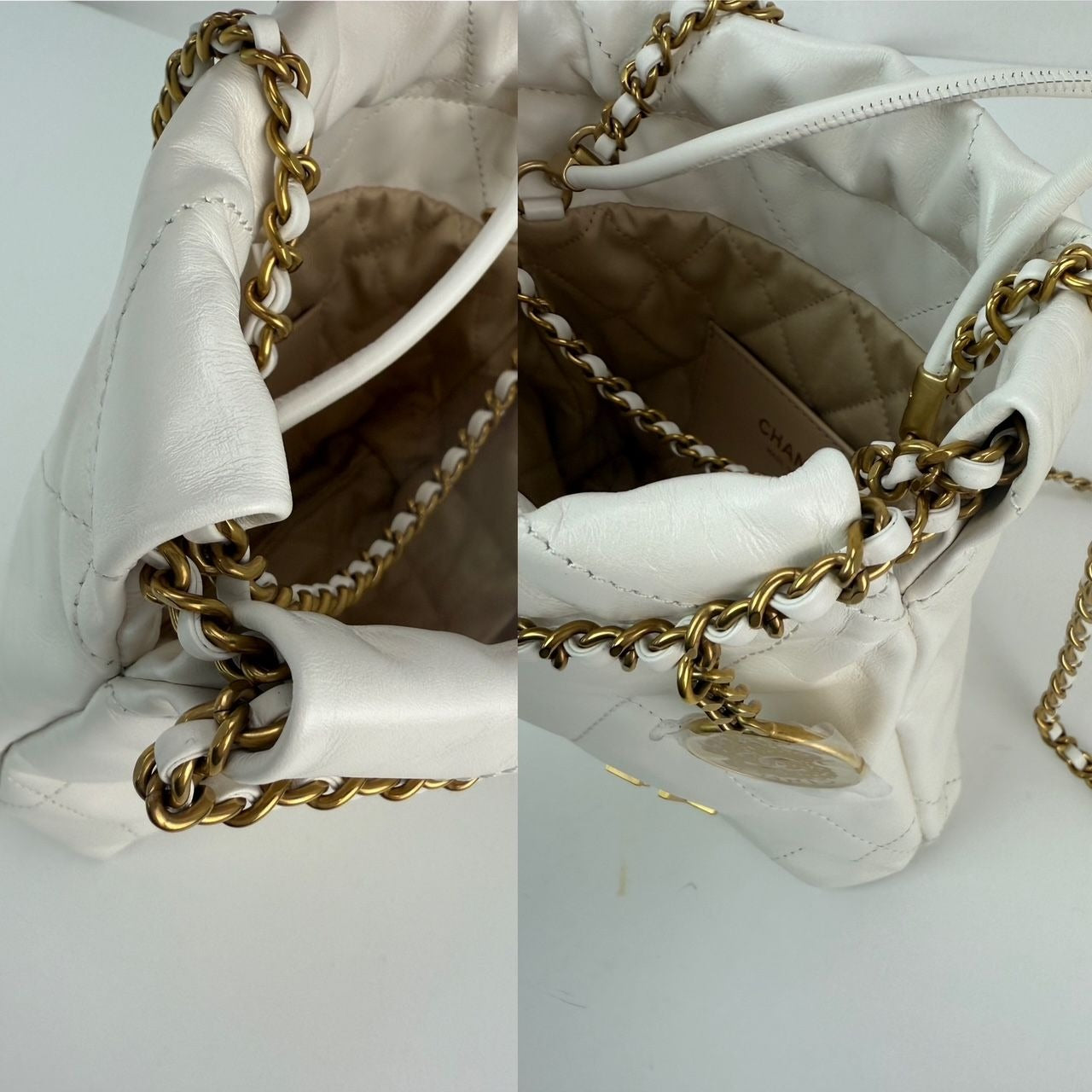 Túi đeo chéo Chanel 22 Mini da bê bóng chần bông màu trắng