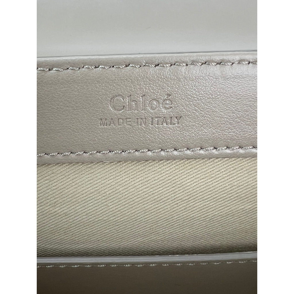 Túi đeo vai Chloe Shiny Calfskin Suede Small C Motty Gray